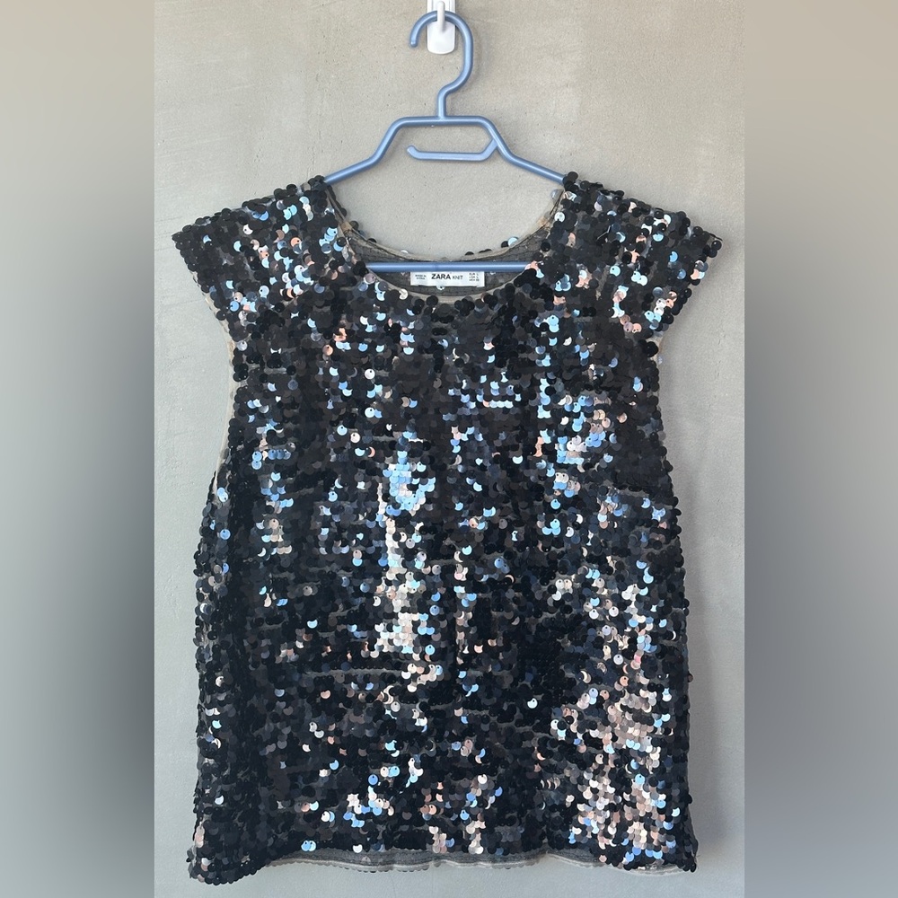 Black Sequin Sleeveless Blouse